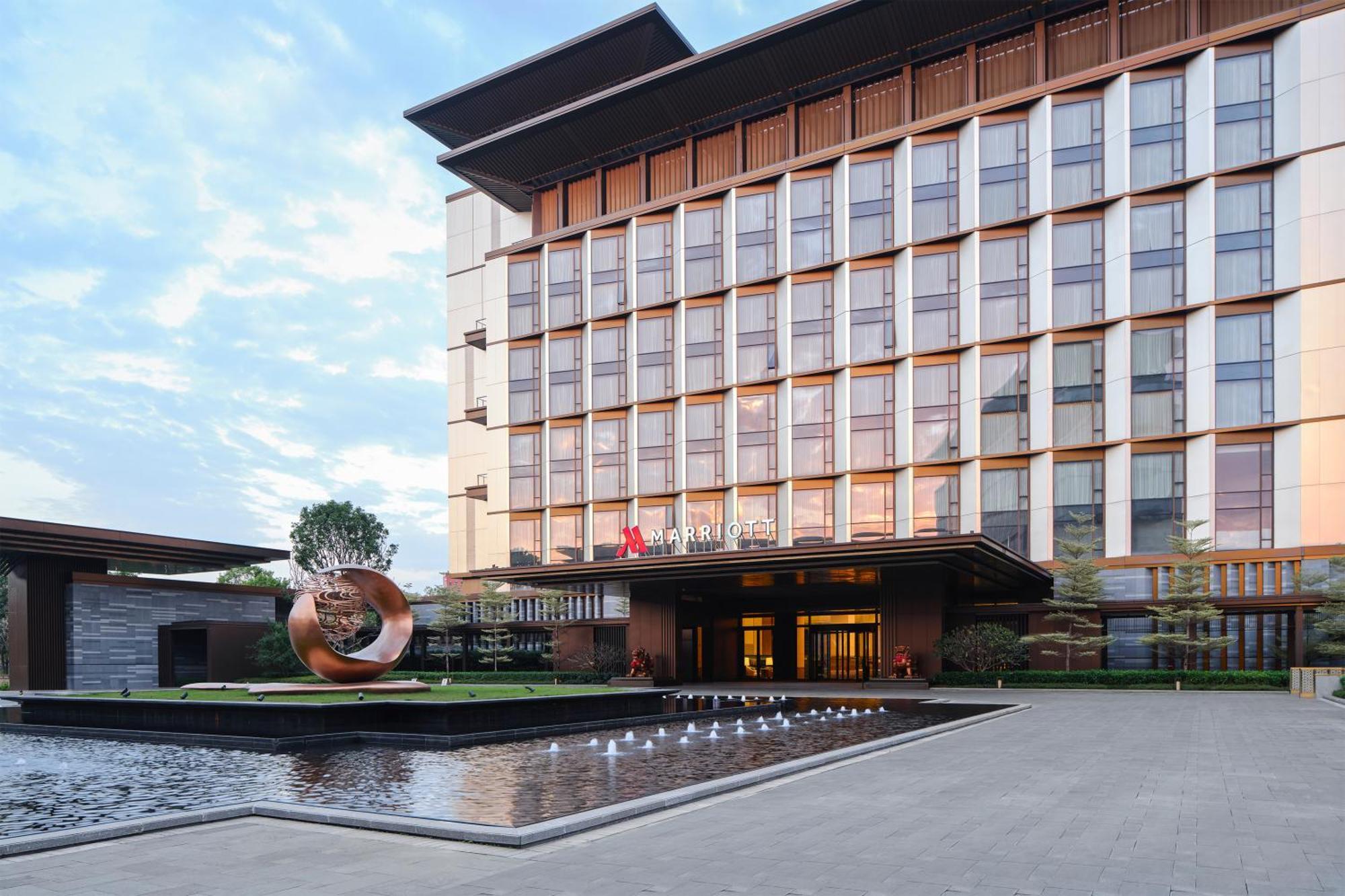 Guangzhou Marriott Hotel Baiyun Bagian luar foto